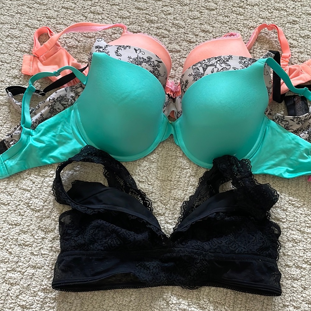 Bra Bundle 32DD Victoria’s Secret